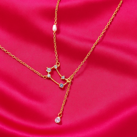 Icy 'Gemini' Constellation Chain